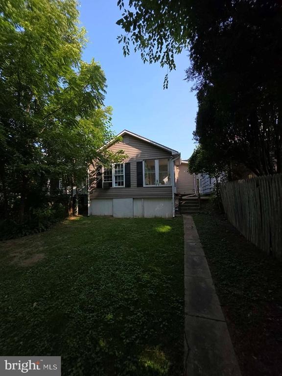 5th St, Lewistown, PA 17044 #1