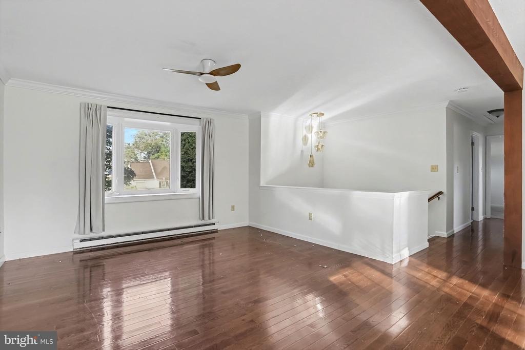 Brian Dr, Ephrata, PA 17522