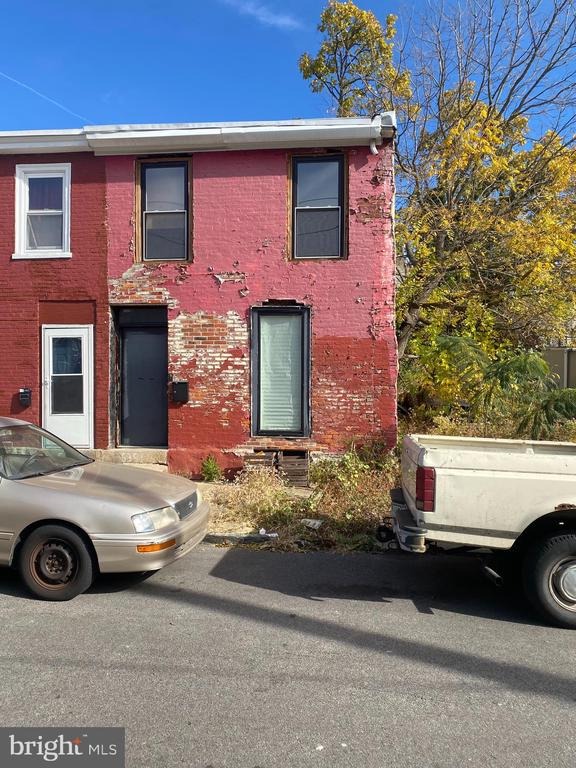 Newhall St, Philadelphia, PA 19144 #1