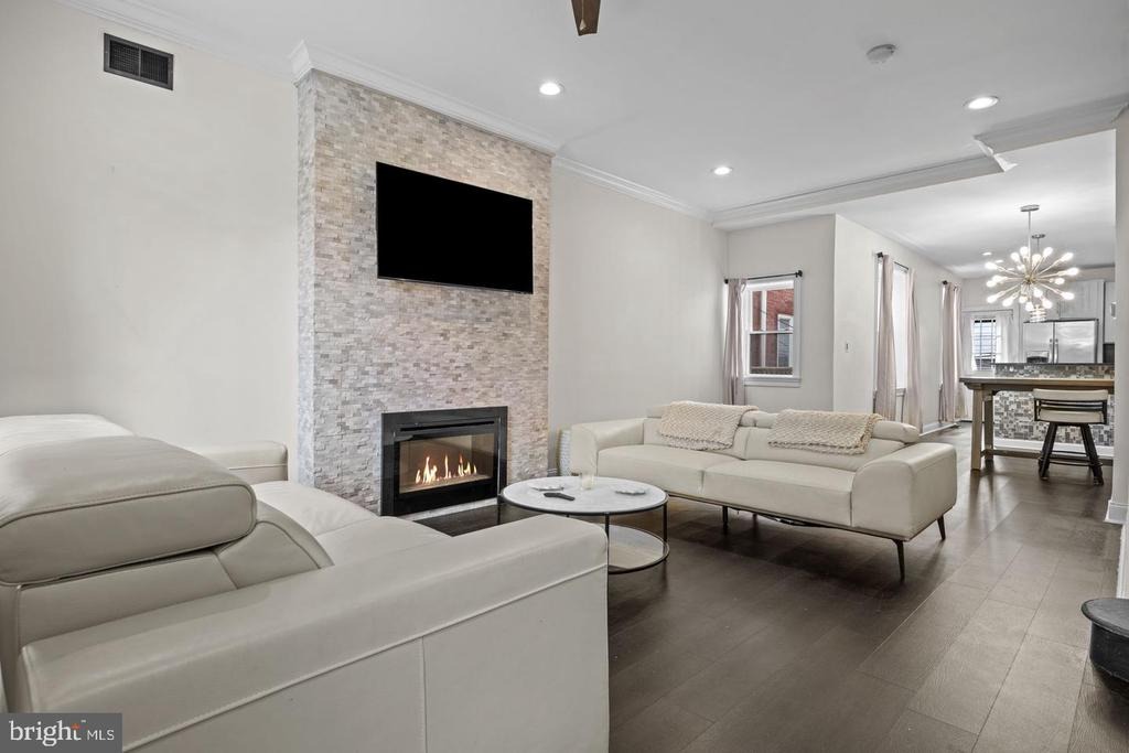 28th St, Philadelphia, PA 19130 #1
