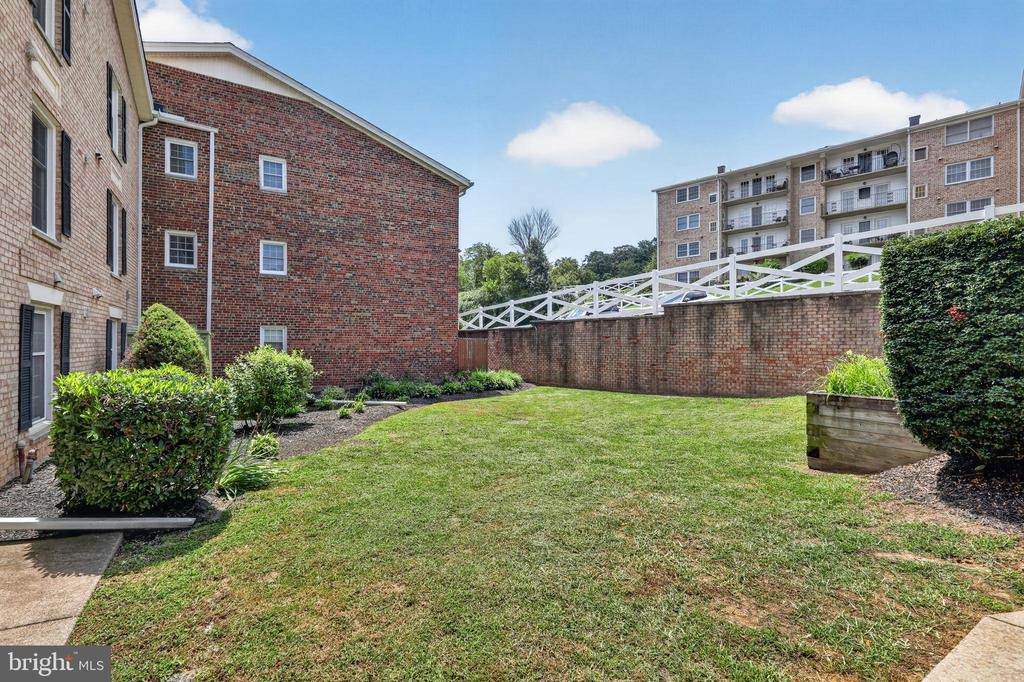 Gordon Blvd, Woodbridge, VA 22192 #1