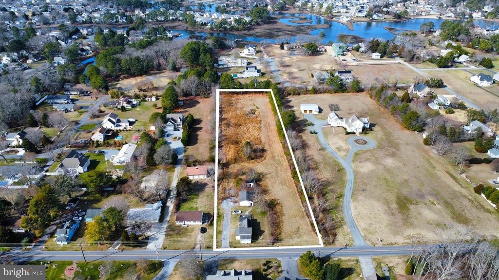 Woodland Ave, Ocean View, DE 19970