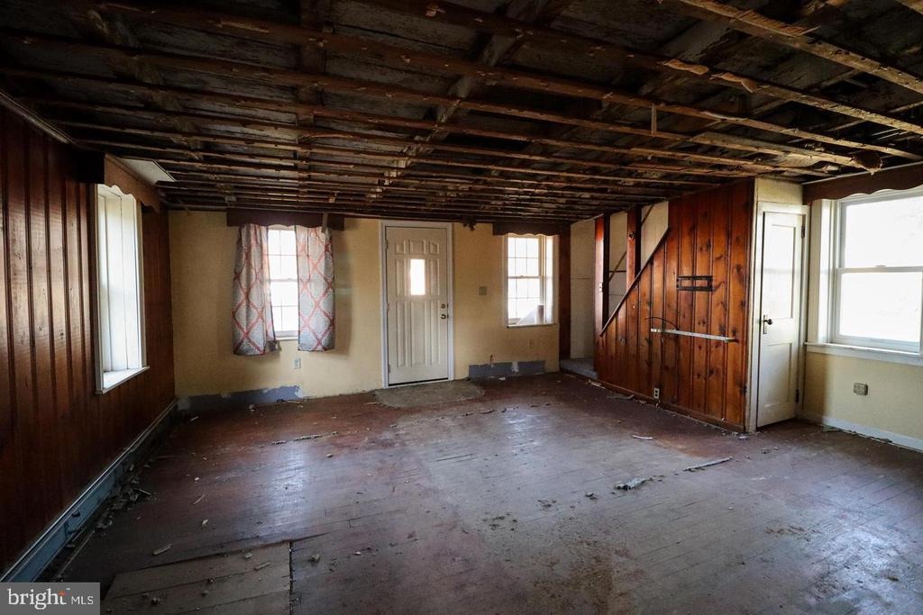Chambers Hill Rd, Harrisburg, PA 17111 #1