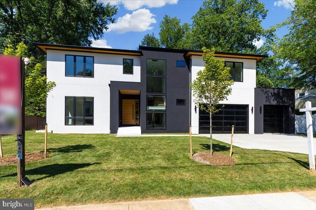 Avery Ct, Vienna, VA 22180 #1