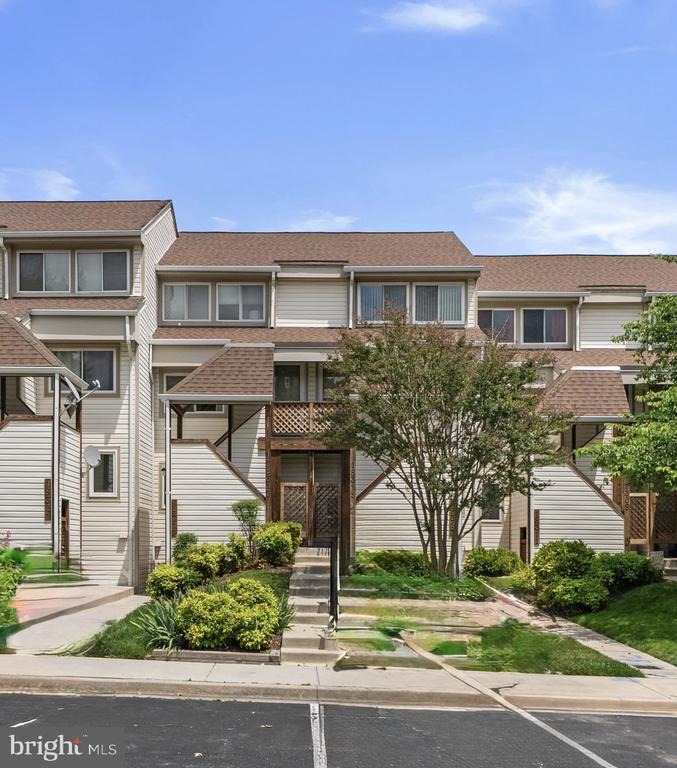 Leman Lake Dr, Olney, MD 20832