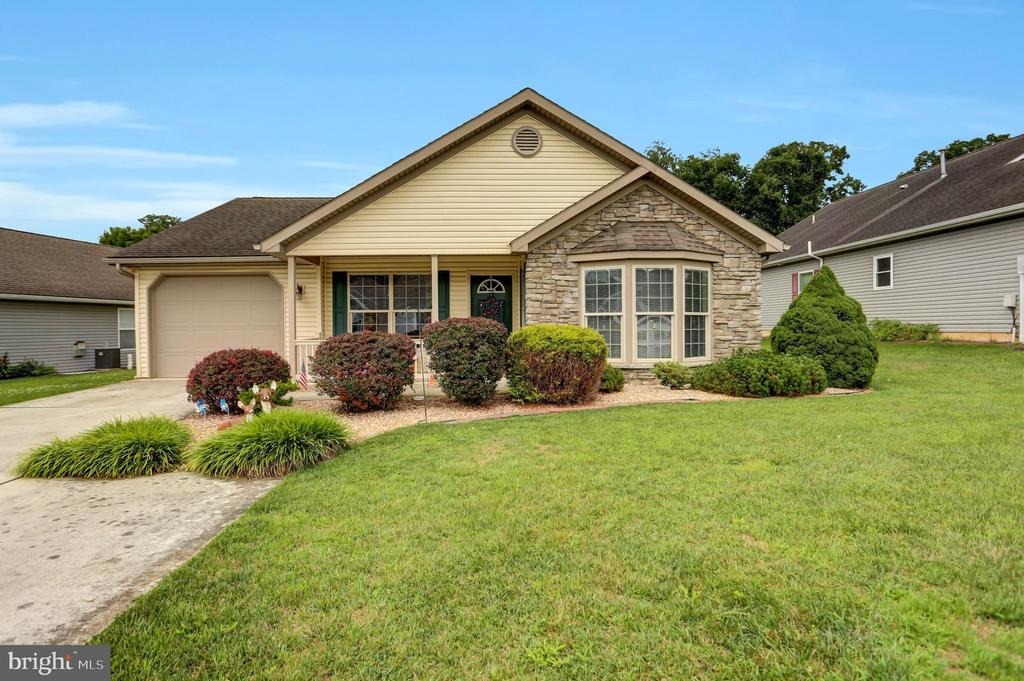Lantern Ln, Shippensburg, PA 17257 #1