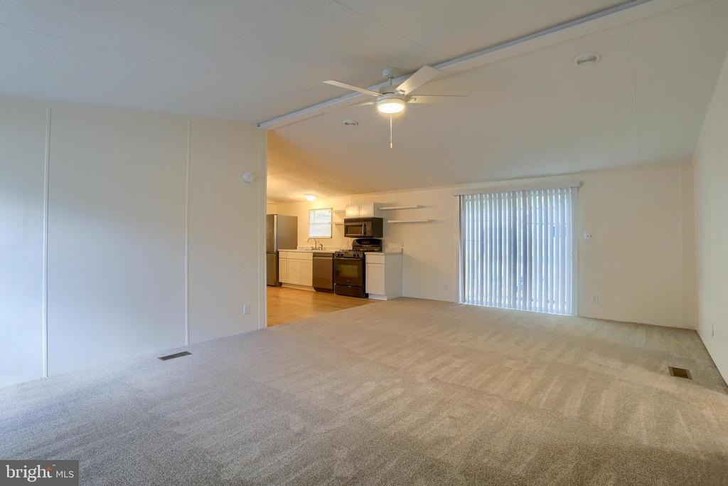 Willow St, Highspire, PA 17034