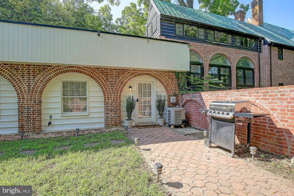 White Sands Dr, Lusby, MD 20657 #1