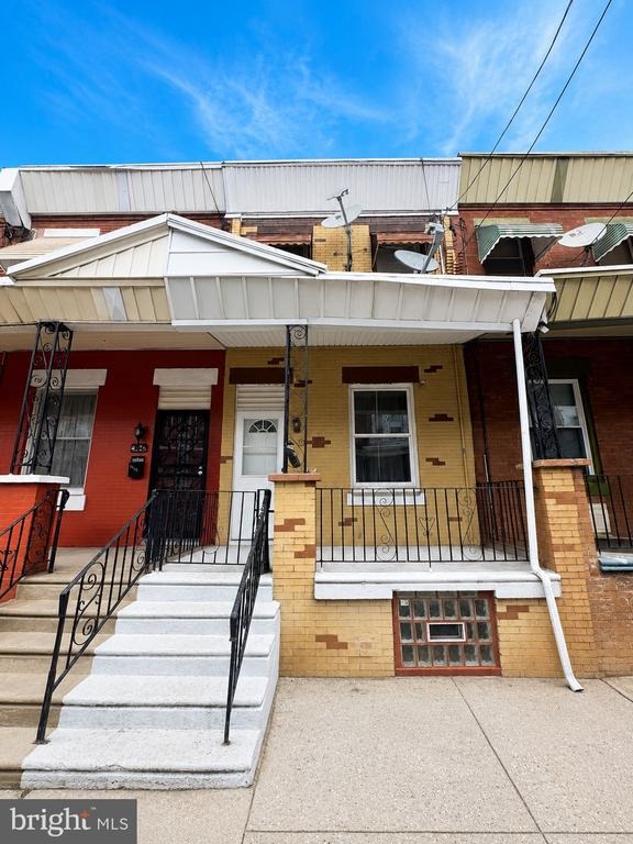 Firth St, Philadelphia, PA 19132