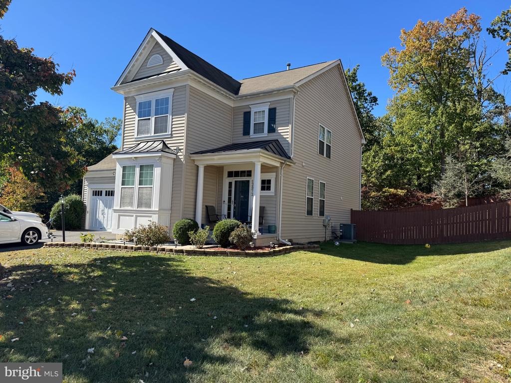 Luca Station Way, Woodbridge, VA 22192