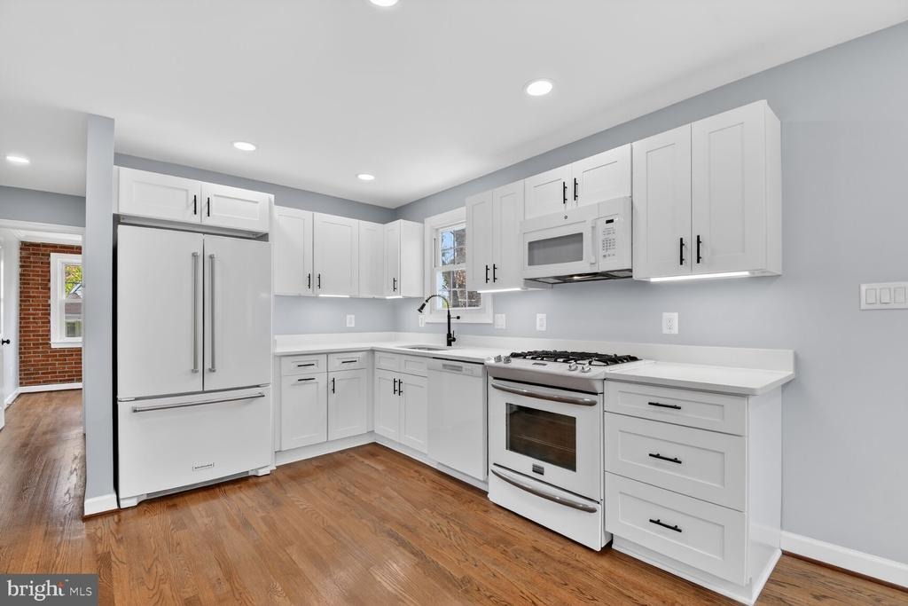 Jamestown Rd, Hyattsville, MD 20782 #1