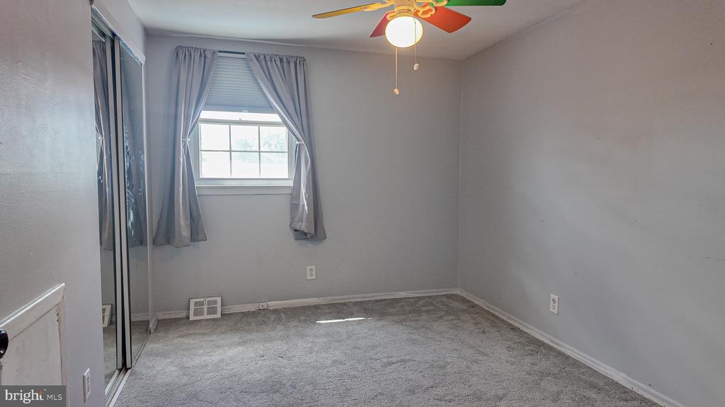 Bridle Rd, Philadelphia, PA 19111 #1