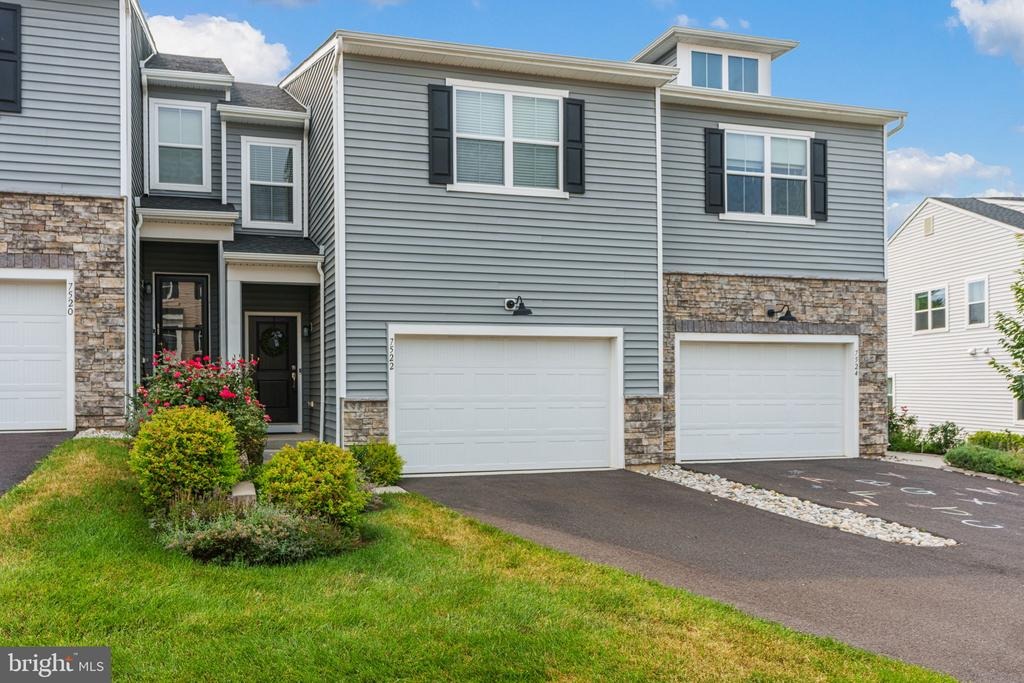Clayton Ave, Coopersburg, PA 18036 #1