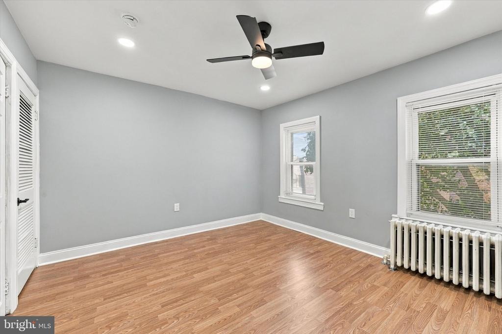 Tacony St, Philadelphia, PA 19137