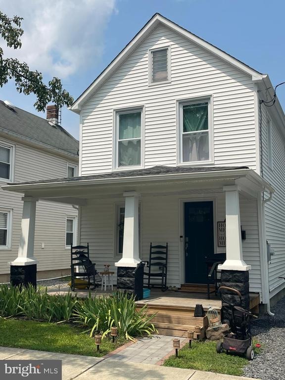 1st Ave, Hightstown, NJ 08520