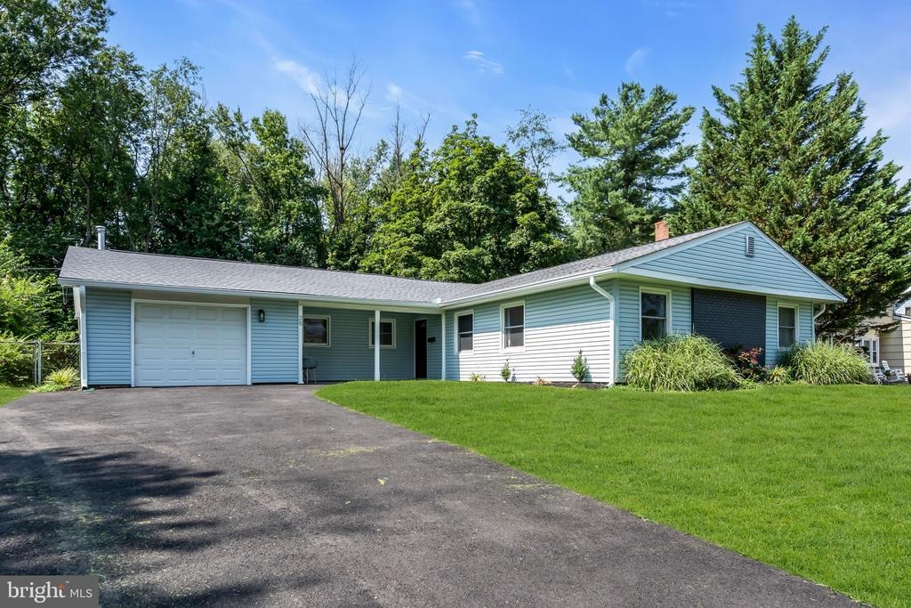Evergreen Dr, Willingboro, NJ 08046 #1