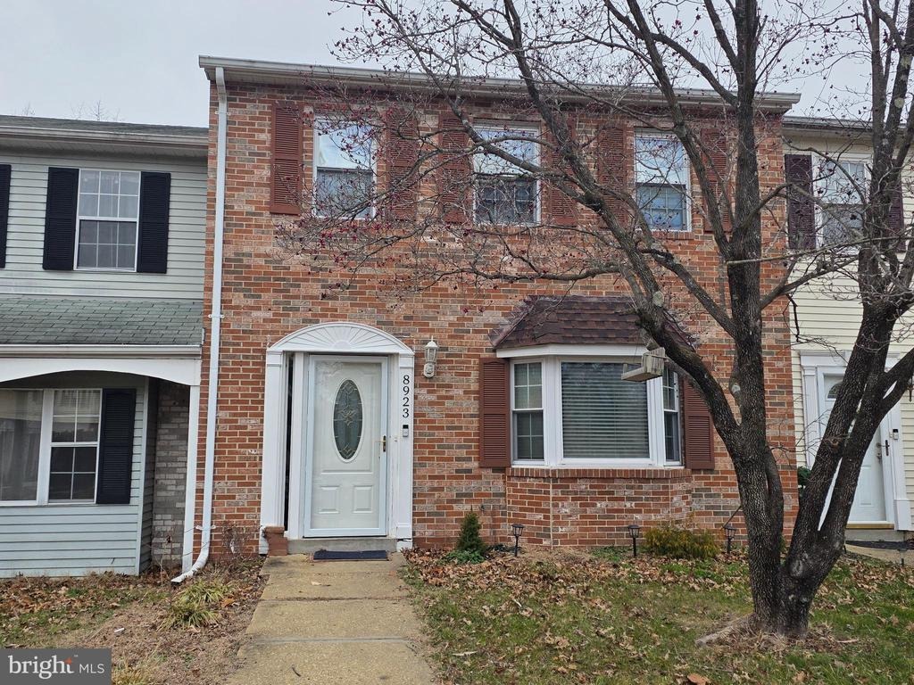 Simeon Ct, Upper Marlboro, MD 20772