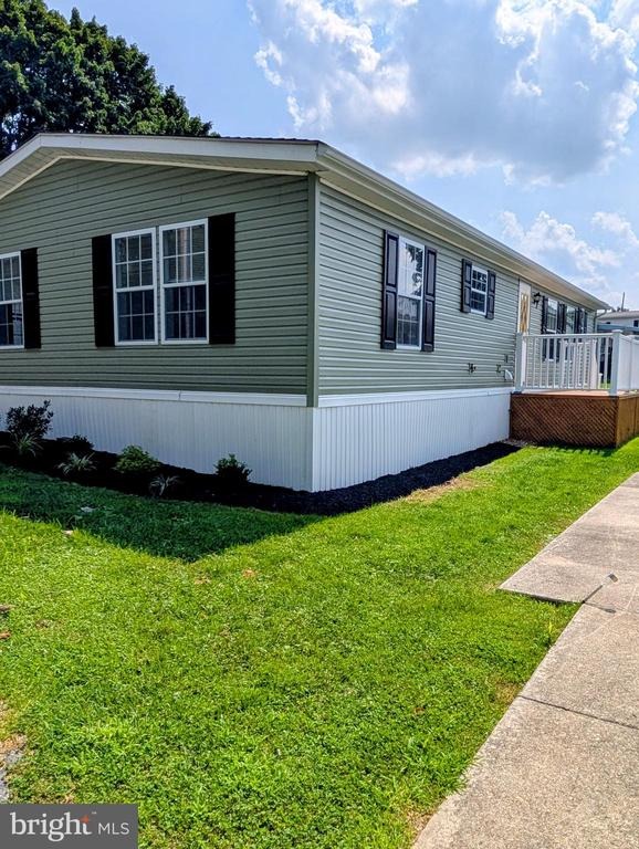 Grant Ave, Coatesville, PA 19320