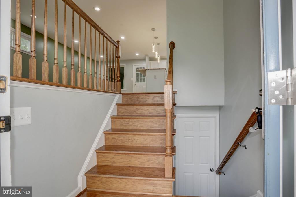 Venice Dr, Silver Spring, MD 20904