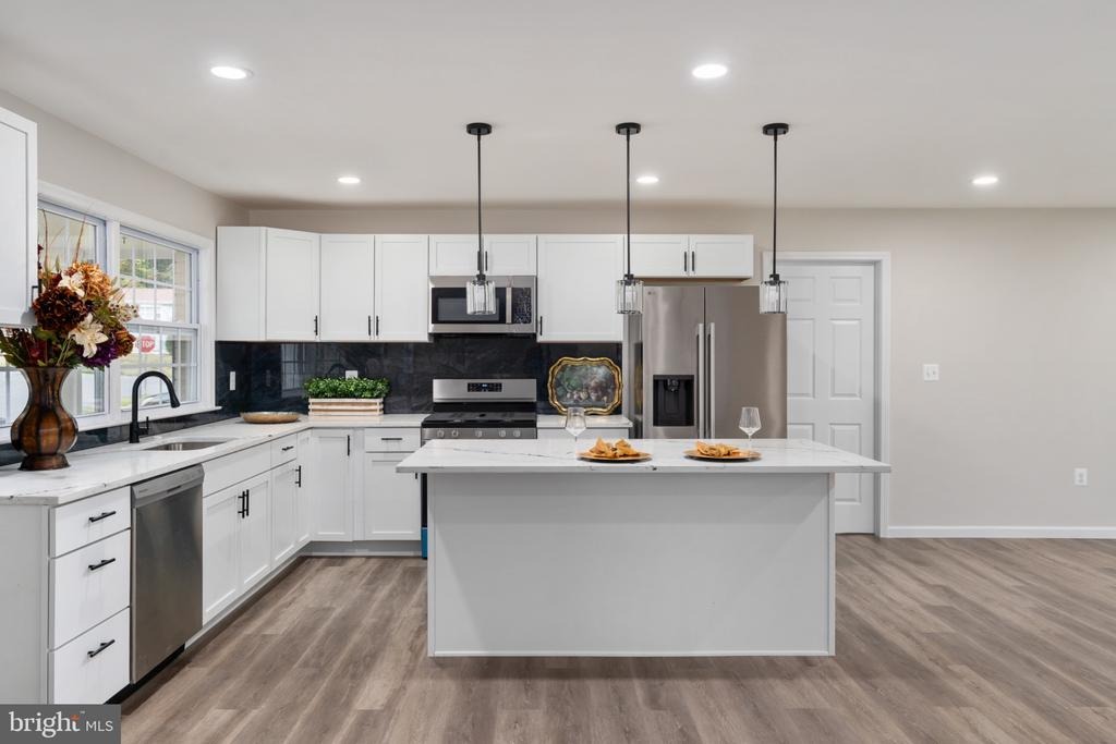 Edinburg Dr, Woodbridge, VA 22193 #1