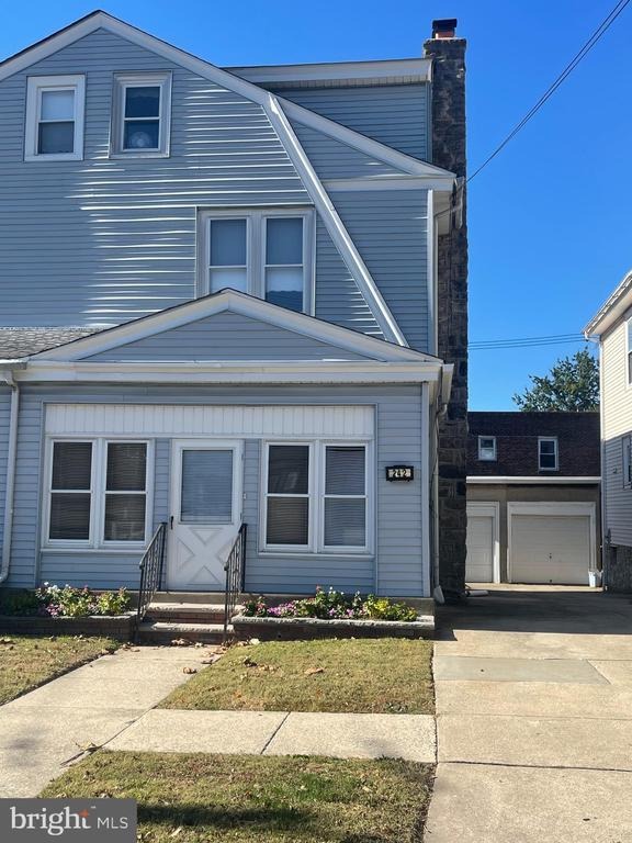 Burmont Rd, Drexel Hill, PA 19026