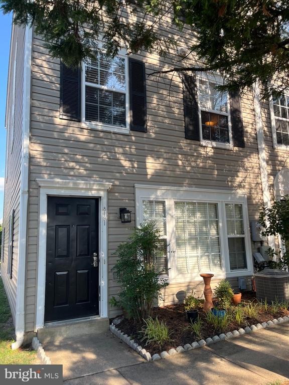 Cockburn Ct, Lorton, VA 22079