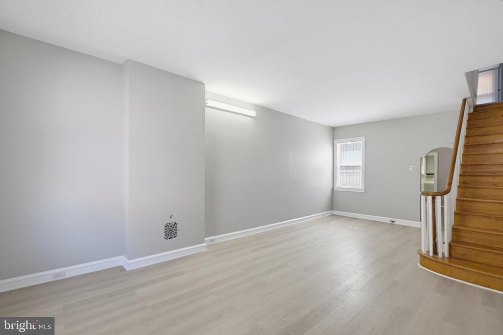 Hazzard St, Philadelphia, PA 19125