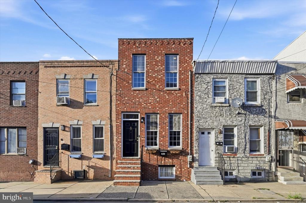 Ellsworth St, Philadelphia, PA 19146