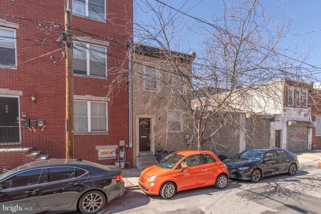 Budd St, Philadelphia, PA 19104