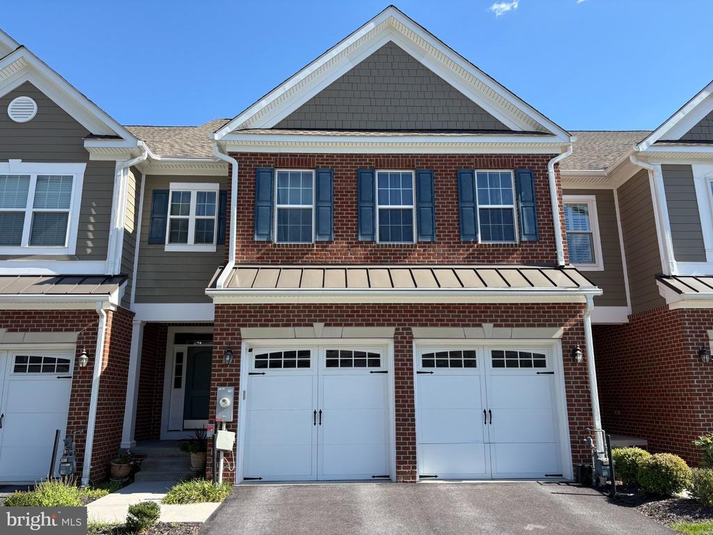 Vardon Ln, Ellicott City, MD 21042