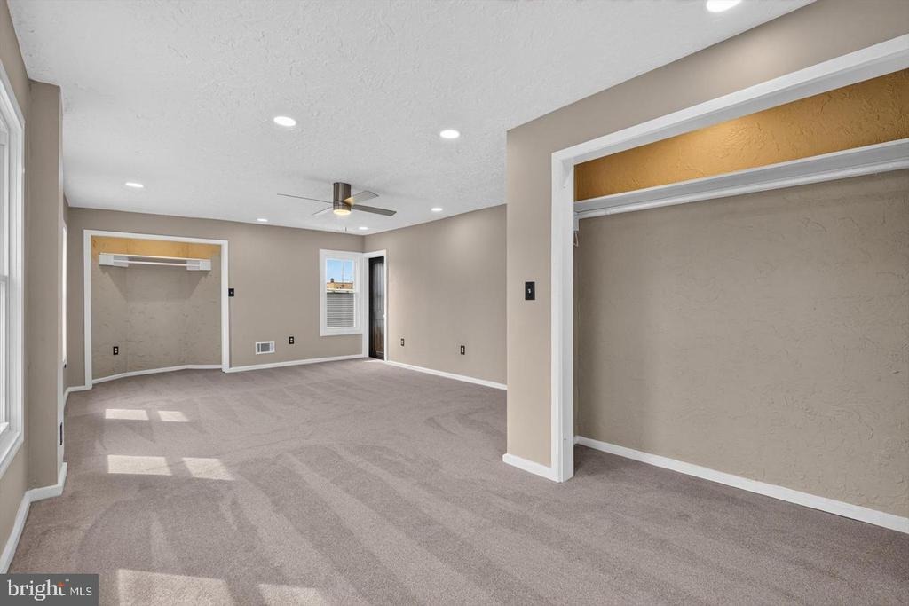 Locust Point Rd, Mechanicsburg, PA 17050 #1