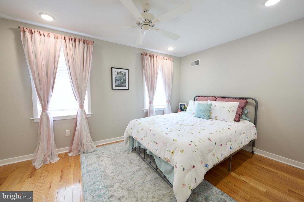 Girard Ave, Philadelphia, PA 19130 #1