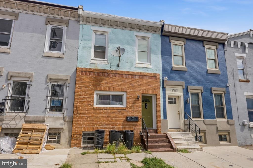 Venango St, Philadelphia, PA 19140
