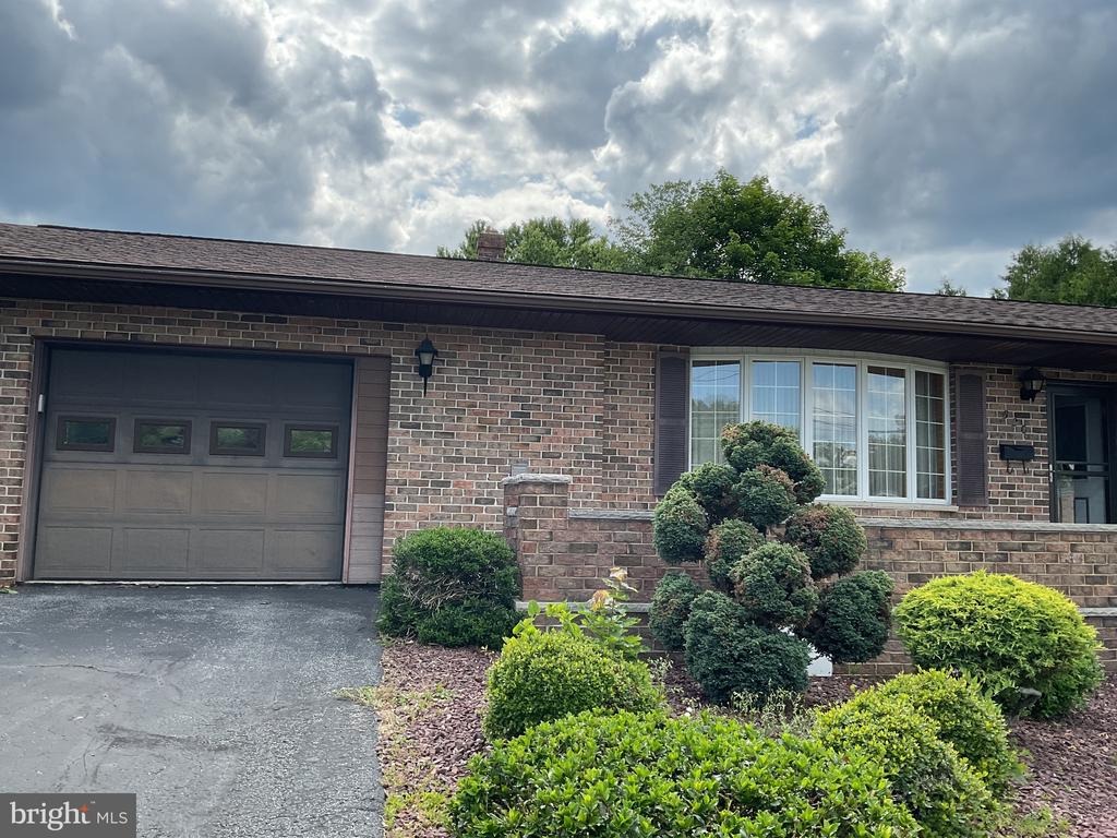 3rd St, Frackville, PA 17931 #1