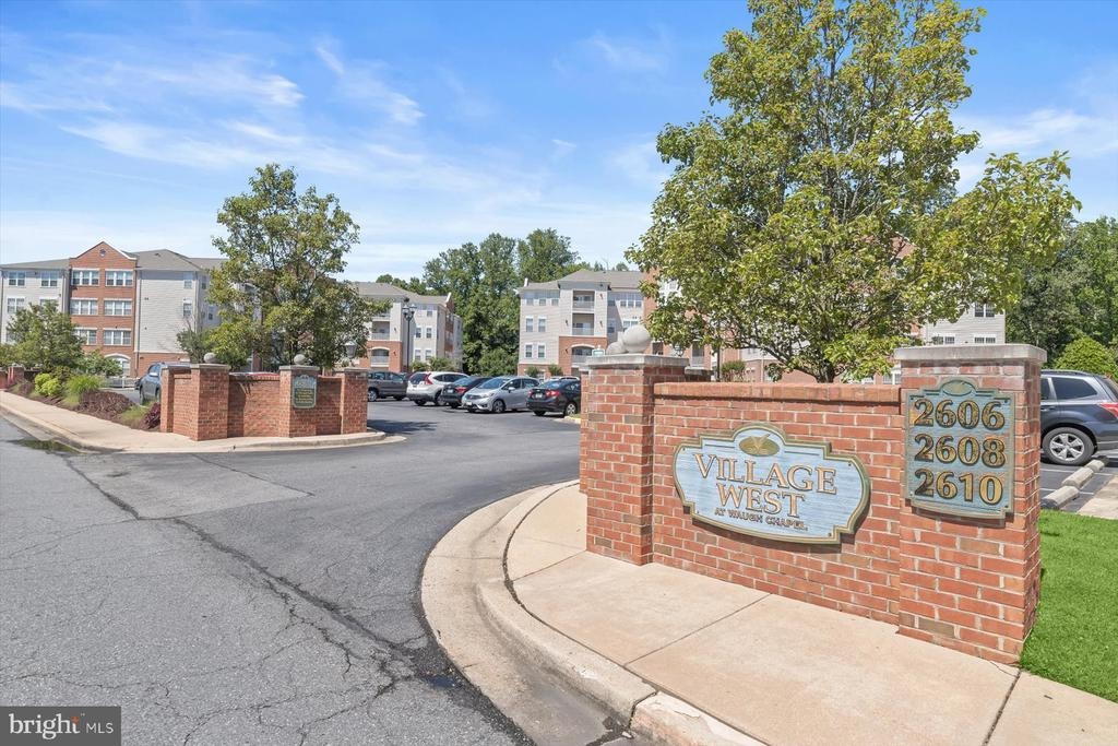 Chapel Lake Dr, Gambrills, MD 21054