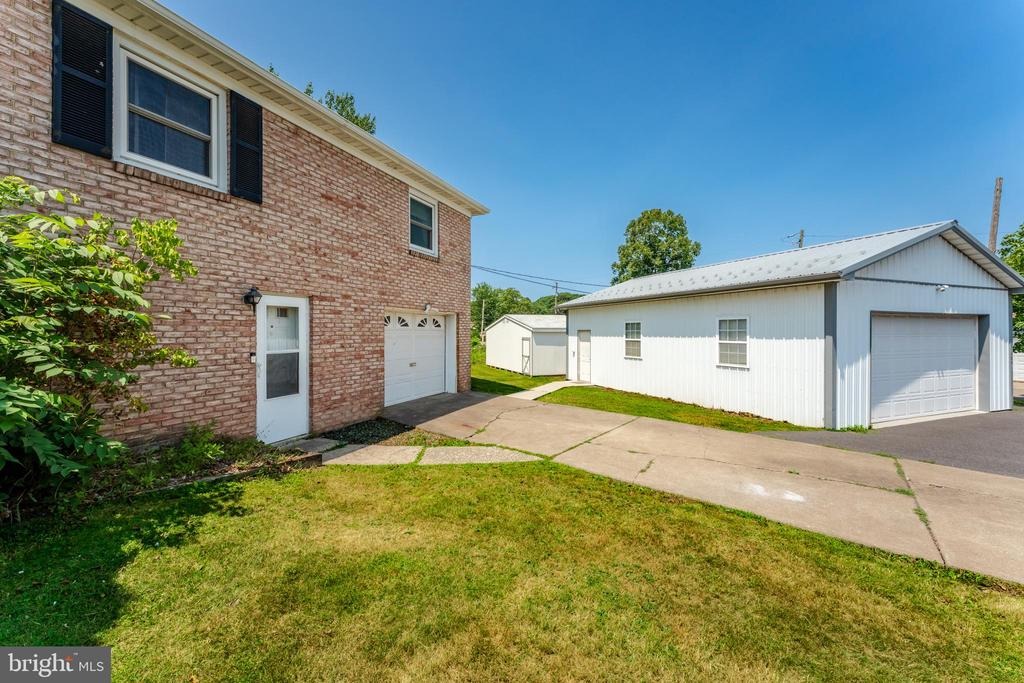 Lincoln Dr, Tamaqua, PA 18252 #1
