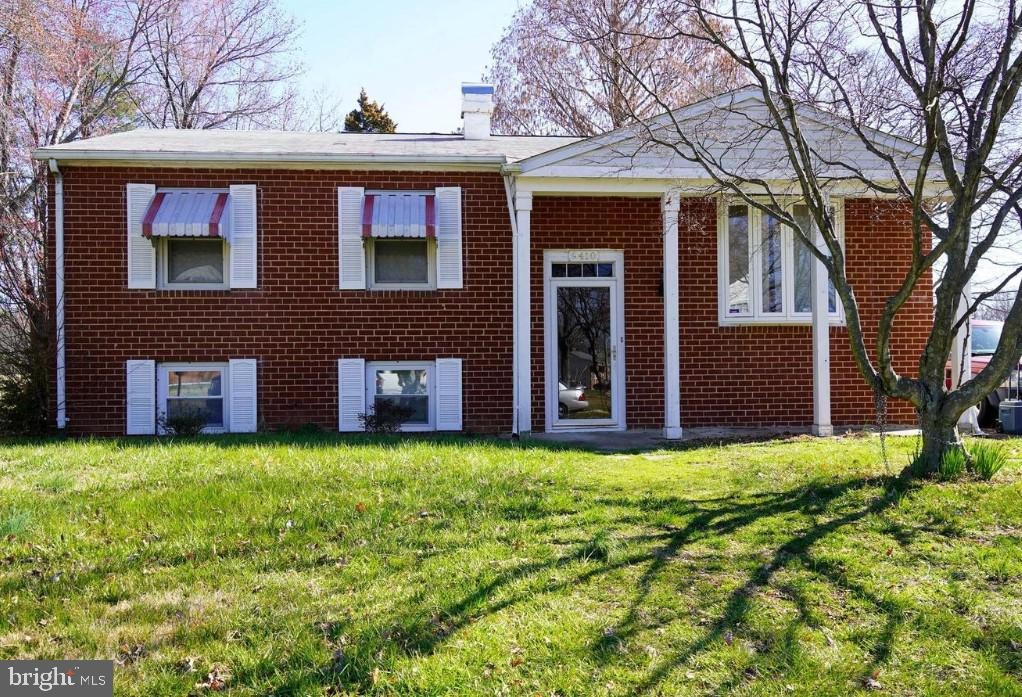 Small Dr, Clinton, MD 20735