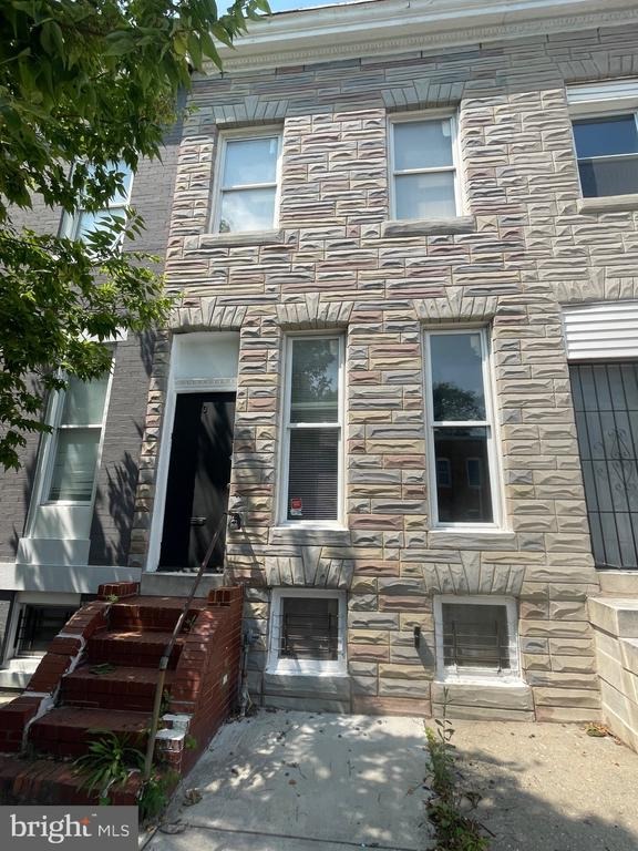 Catherine St, Baltimore, MD 21223