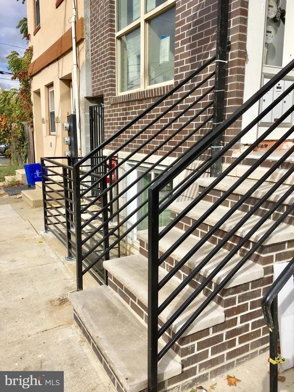 Brown St, Philadelphia, PA 19130 #1