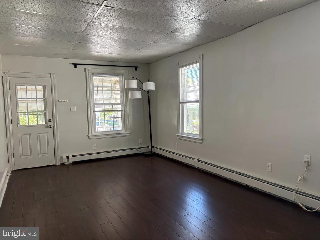 Park Ave, Coatesville, PA 19320