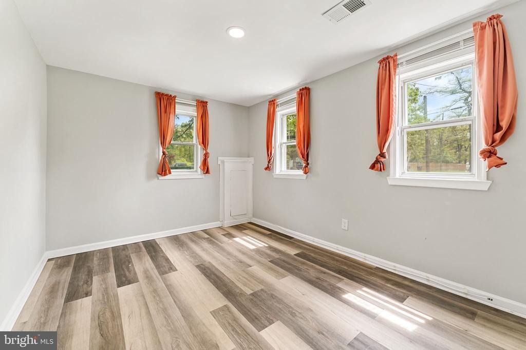 Moores Ln, Clinton, MD 20735 #1