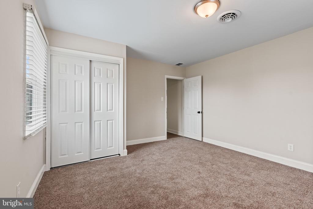 Chesterfield Dr, New Castle, DE 19720 #1