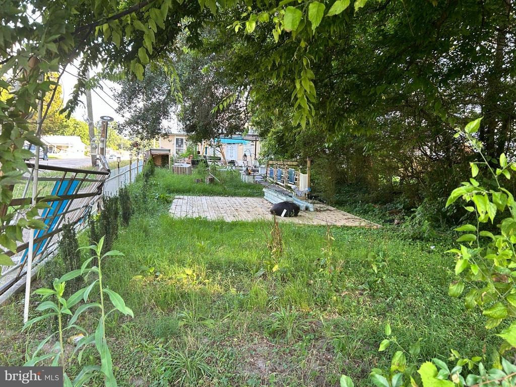 Ferndale Ave, Petersburg, VA 23803