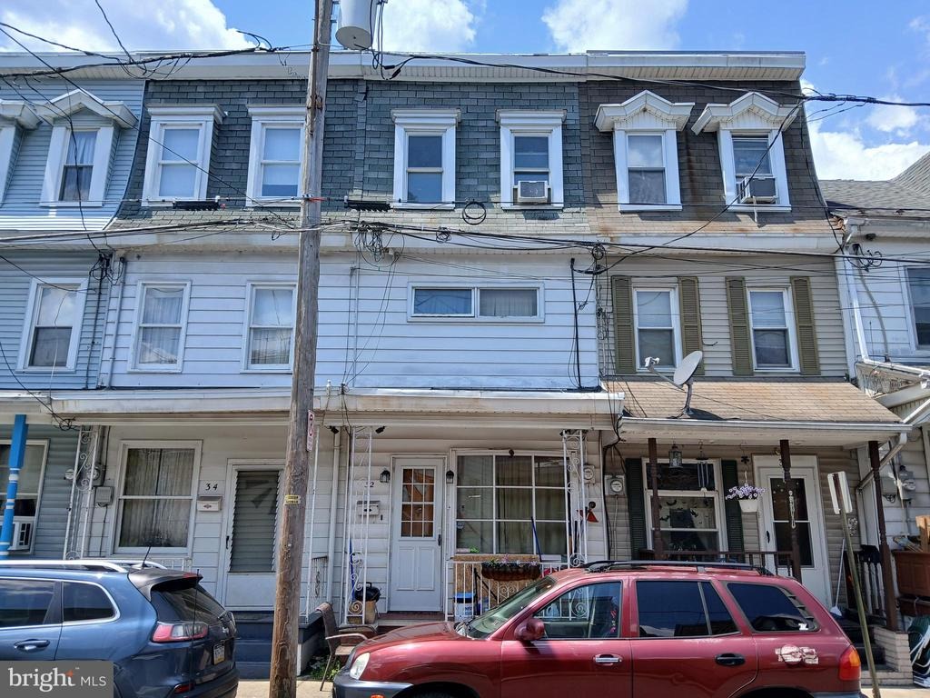 Franklin St, Shamokin, PA 17872