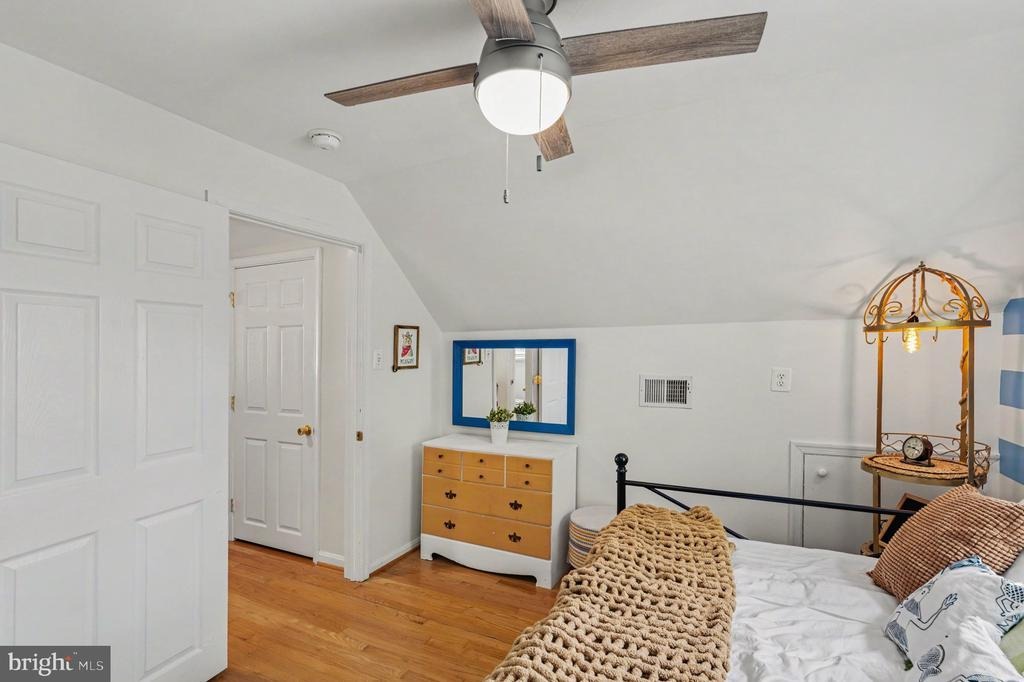 Cavalier Dr, Alexandria, VA 22307 #1