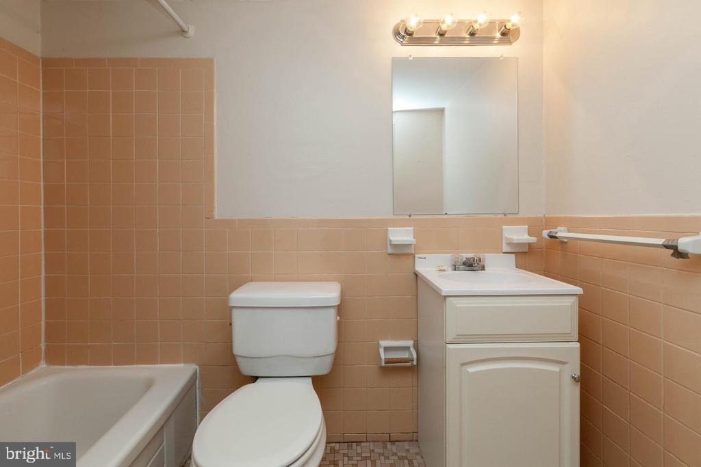 Saint Barnabas Rd, Suitland, MD 20746