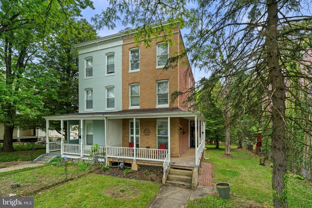 Augusta Ave, Baltimore, MD 21229 #1