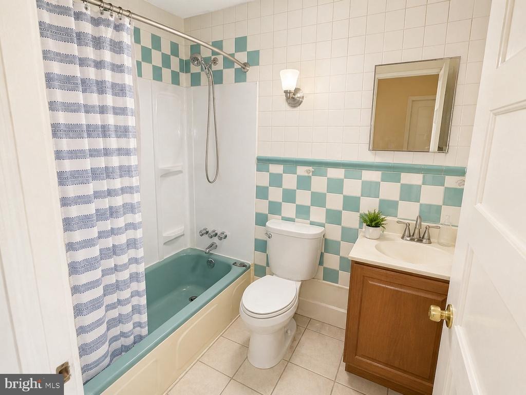 Holmes Ave, Baltimore, MD 21217