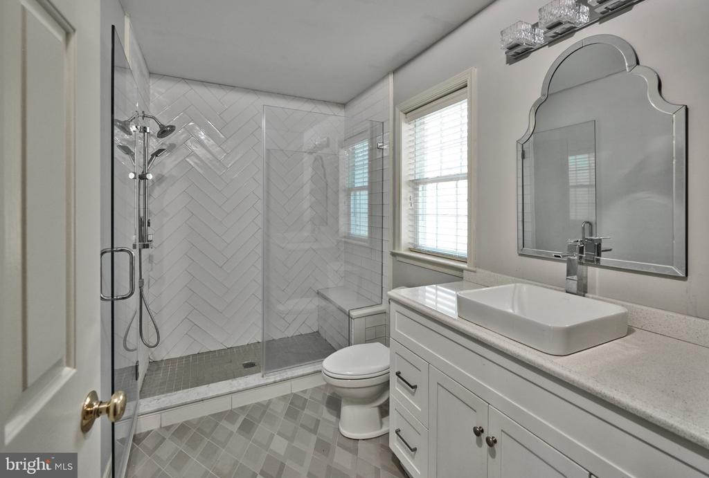 Parkside Dr, New Hope, PA 18938 #1