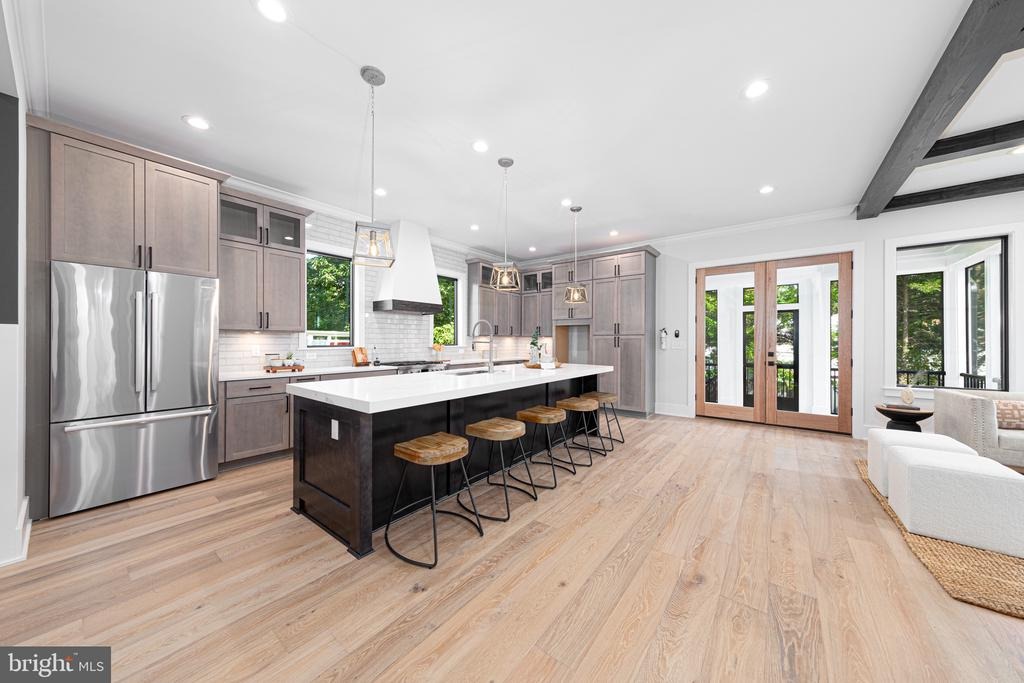 Irving St, Arlington, VA 22201 #1